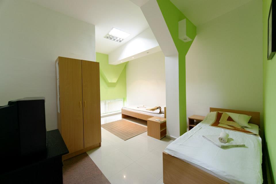 Hostel Paparazzo & Apartmens Кикинда Экстерьер фото