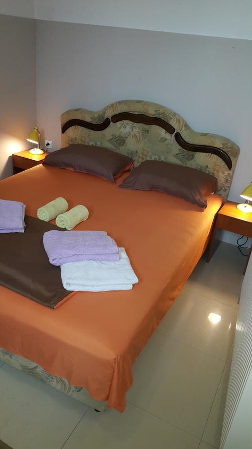 Hostel Paparazzo & Apartmens Кикинда Экстерьер фото